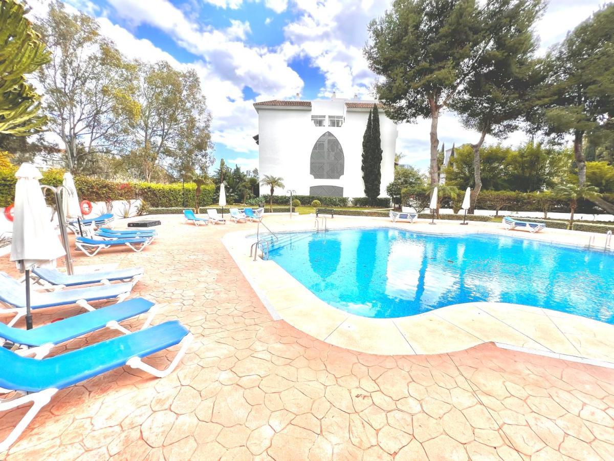 Apartment Albatros In Puerto Banus 150 Meters From The Beach Marbella Exterior foto